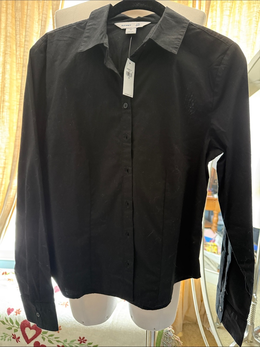 Old Navy Black Buttondown